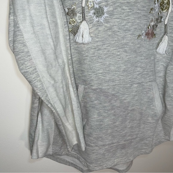 Dressbarn Sunday | Oatmeal V-Neck Hooded Sweatshirt With Floral Embroidery | XL - Picture 8 of 12